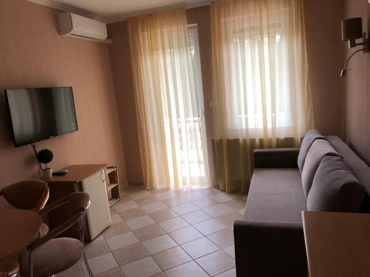 Jozsef Apartments House ザラカロシュ エクステリア 写真
