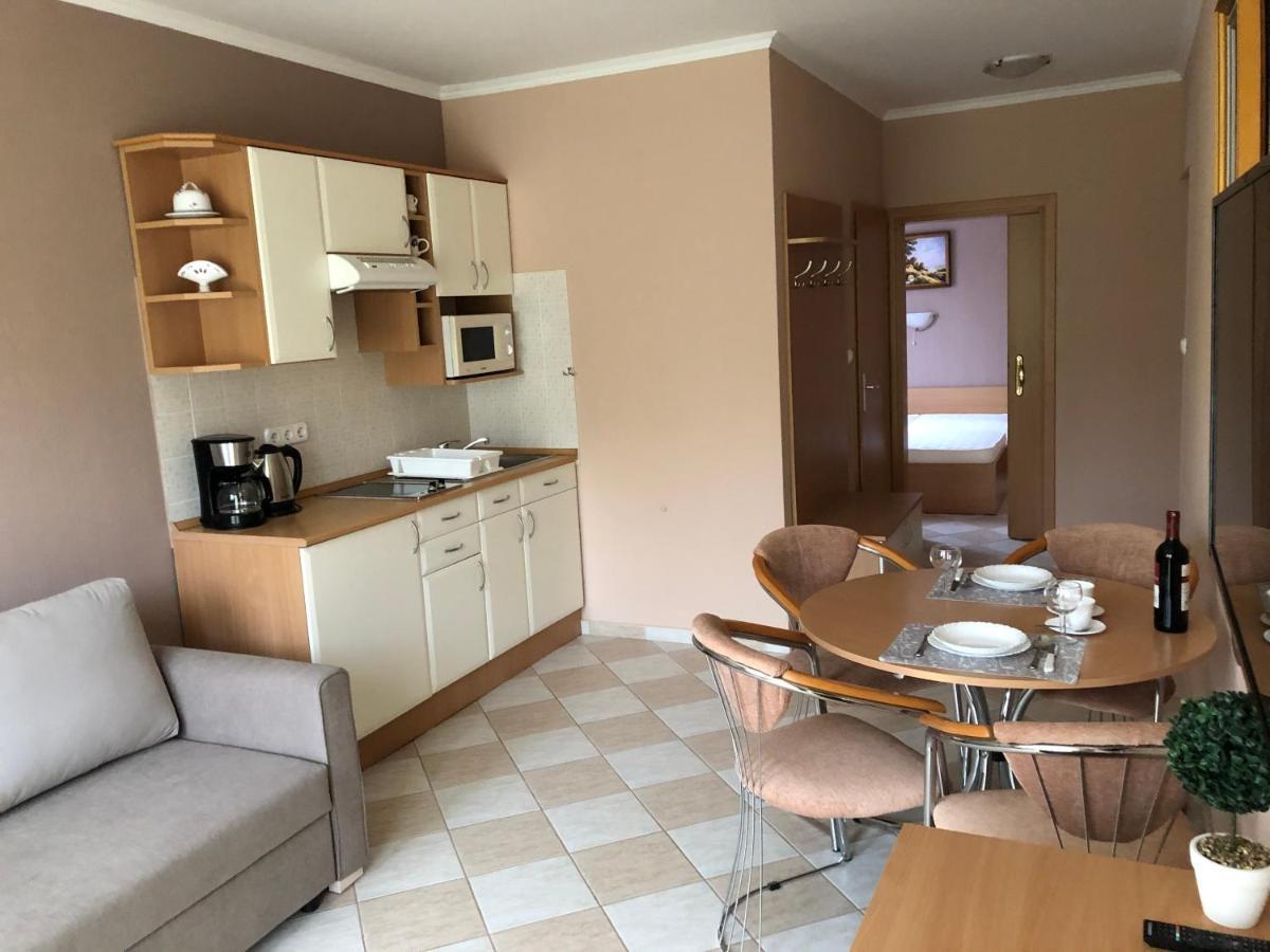 Jozsef Apartments House ザラカロシュ エクステリア 写真