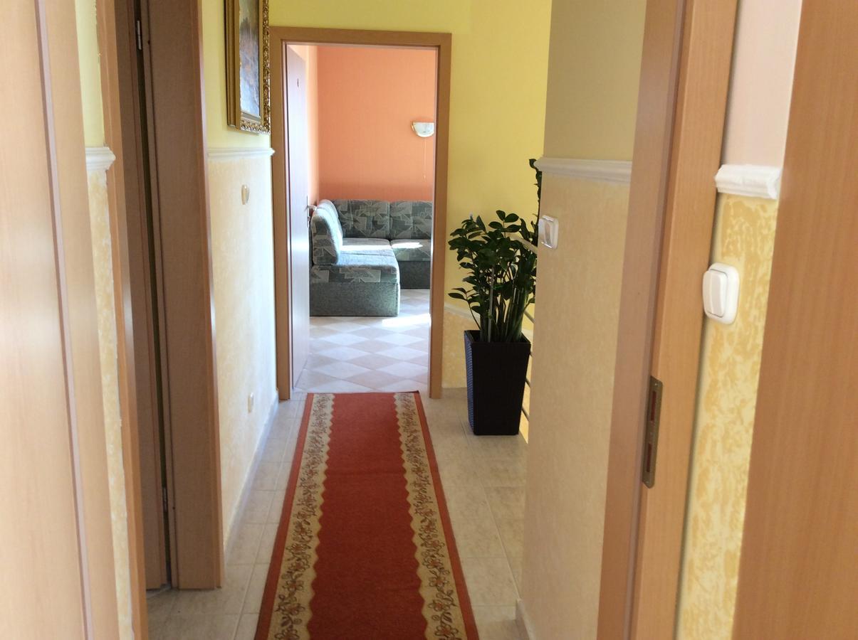 Jozsef Apartments House ザラカロシュ エクステリア 写真